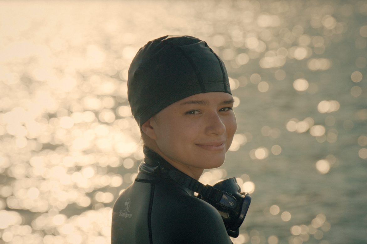 001【跳越時空的愛戀】劇照__Becky在本片飾演熱愛大海的自由潛水選手