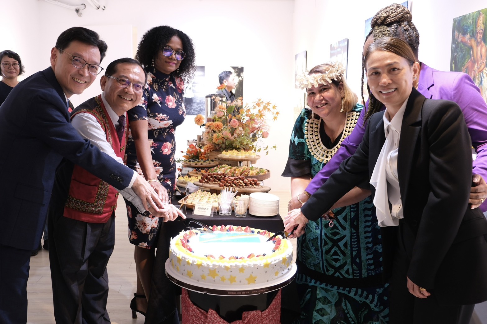 馬紹爾群島共和國與臺灣建交26週年暨文化藝術交流展覽- 臺灣郵報