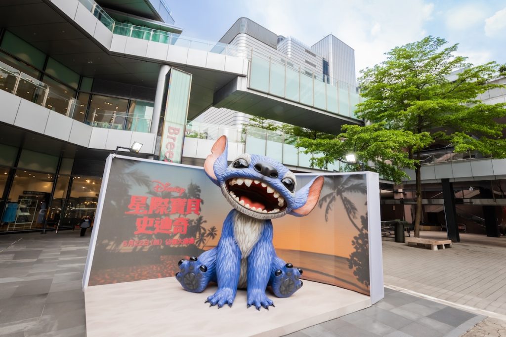 圖:全台唯一「史迪奇巨型雕像」揭幕 落腳台北信義區期間限定展出
