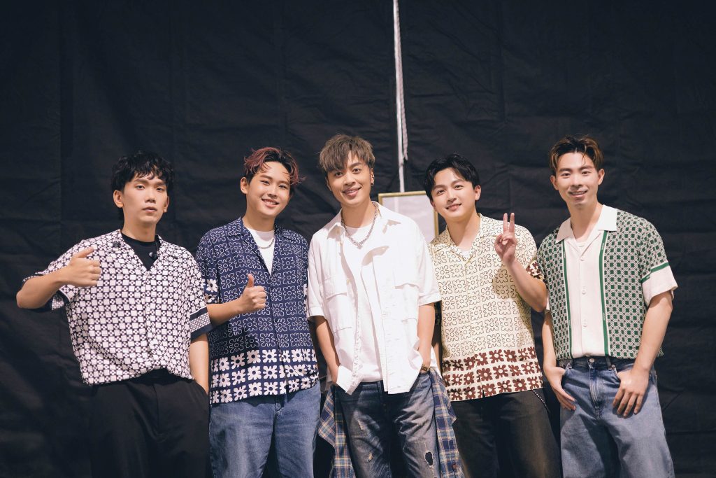 夢幻合體掀熱潮!AP潘宇謙攜理想混蛋〈相對靜止〉首唱震撼檳城 3 %E4%B8%AD%E7%82%BAAP%E6%BD%98%E5%AE%87%E8%AC%99%E8%88%87%E7%90%86%E6%83%B3%E6%B7%B7%E8%9B%8B